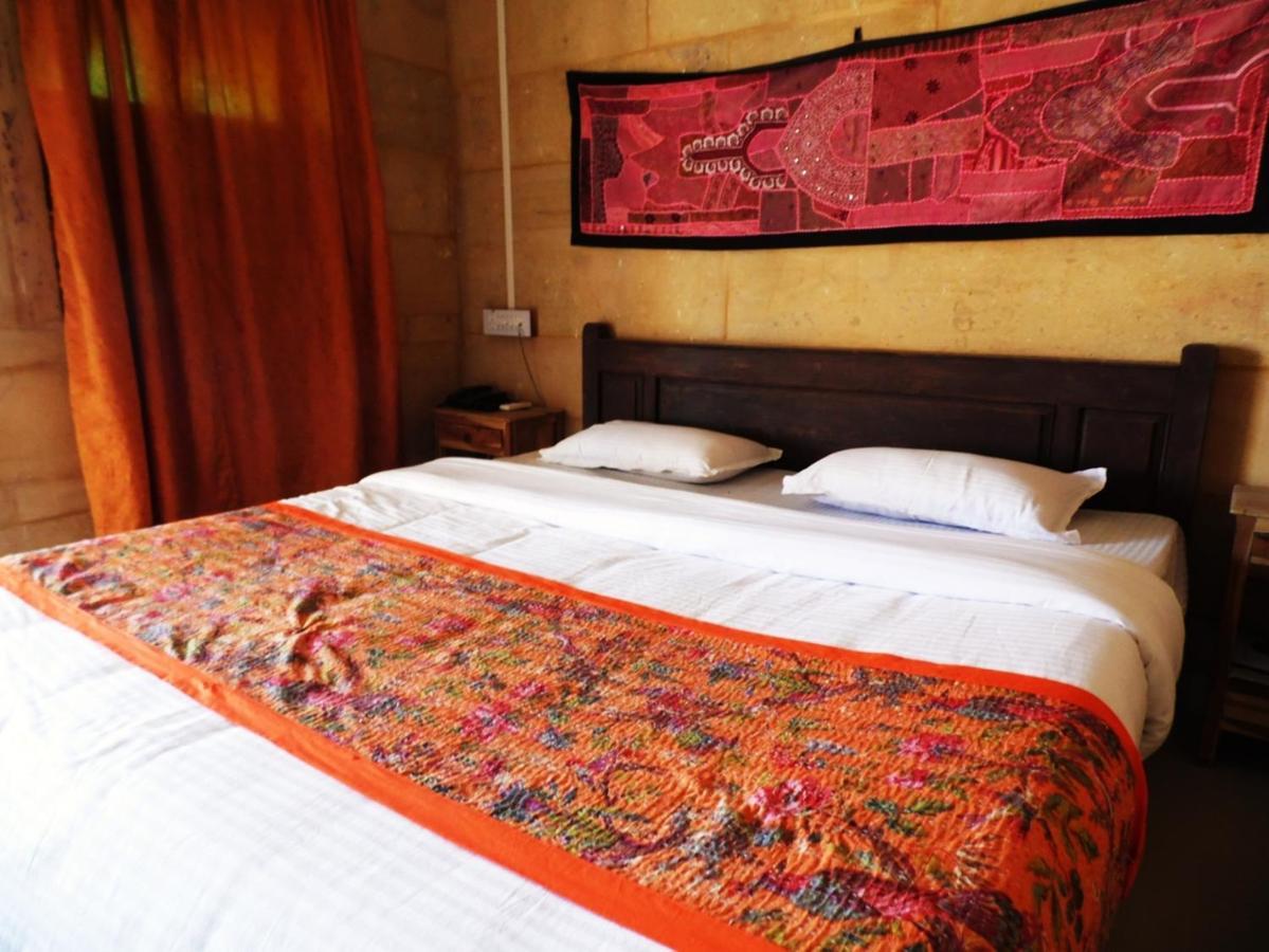 Hotel Heera Court Jaisalmer Buitenkant foto